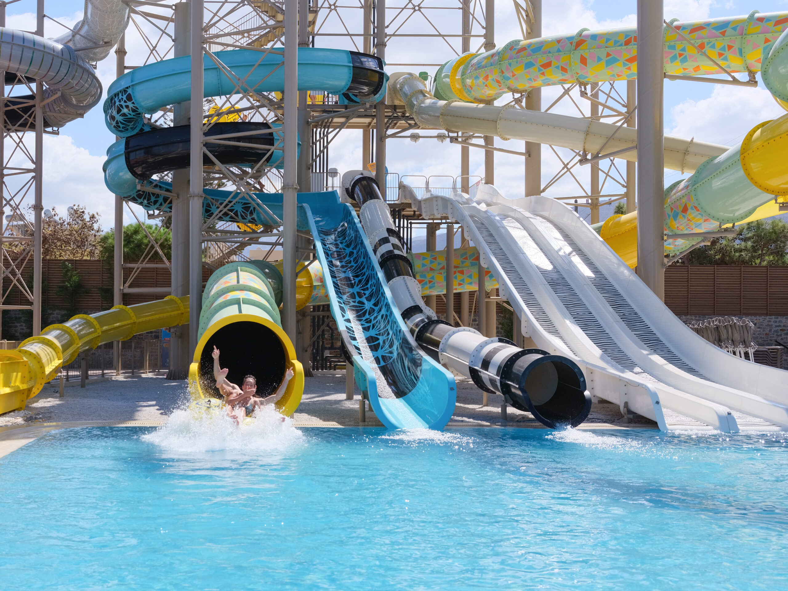 Nana Golden Beach Water Park · 5